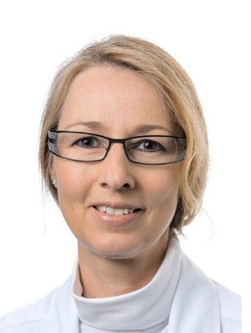 Dr. med. Anja Schmialek neue Leitende Ärztin in der Klinik Radiologie